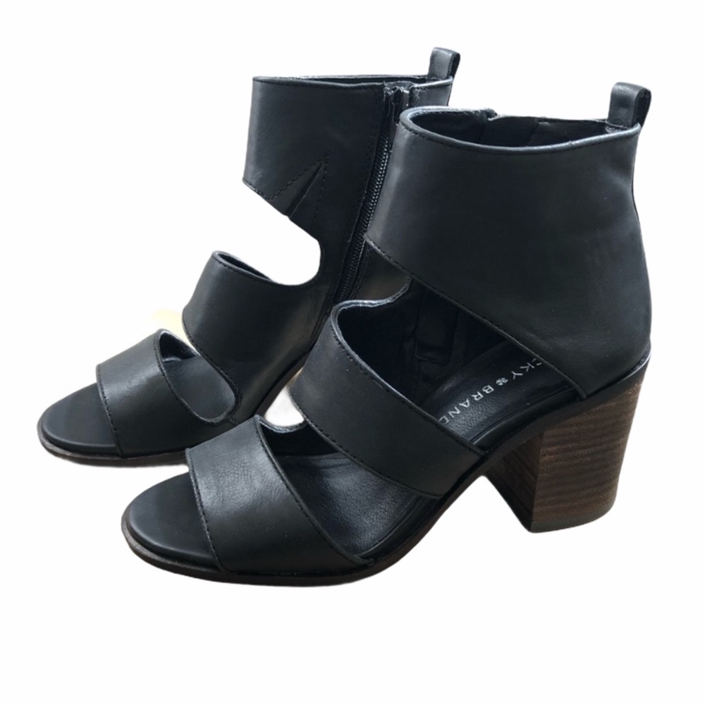 Lucky Brand Leather shoes 🍯FINAL PRICE DROP🍯